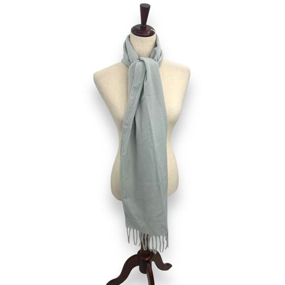NWT Style & Co Women's Solid Fringe-Trim Scarf Light Gray Plush Soft Rectangle - Picture 6 of 16